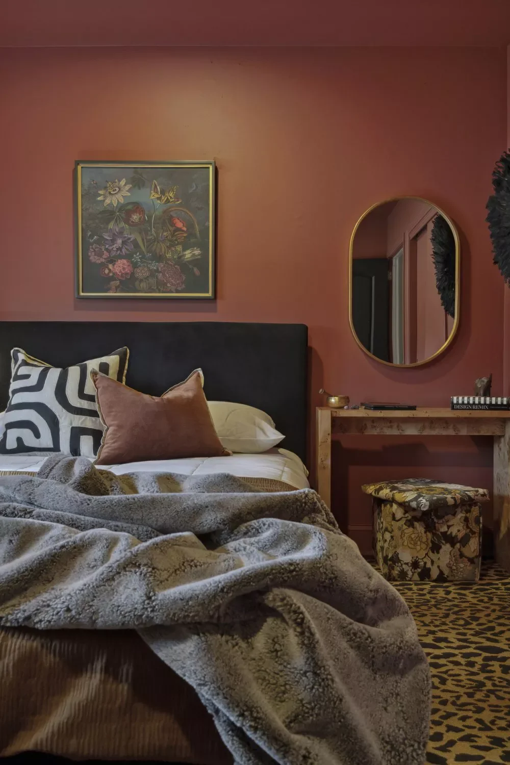22 Cozy Bedroom Seating Ideas That Will Transform Your Sleep Space 11 Opt for a Simple Vanity
