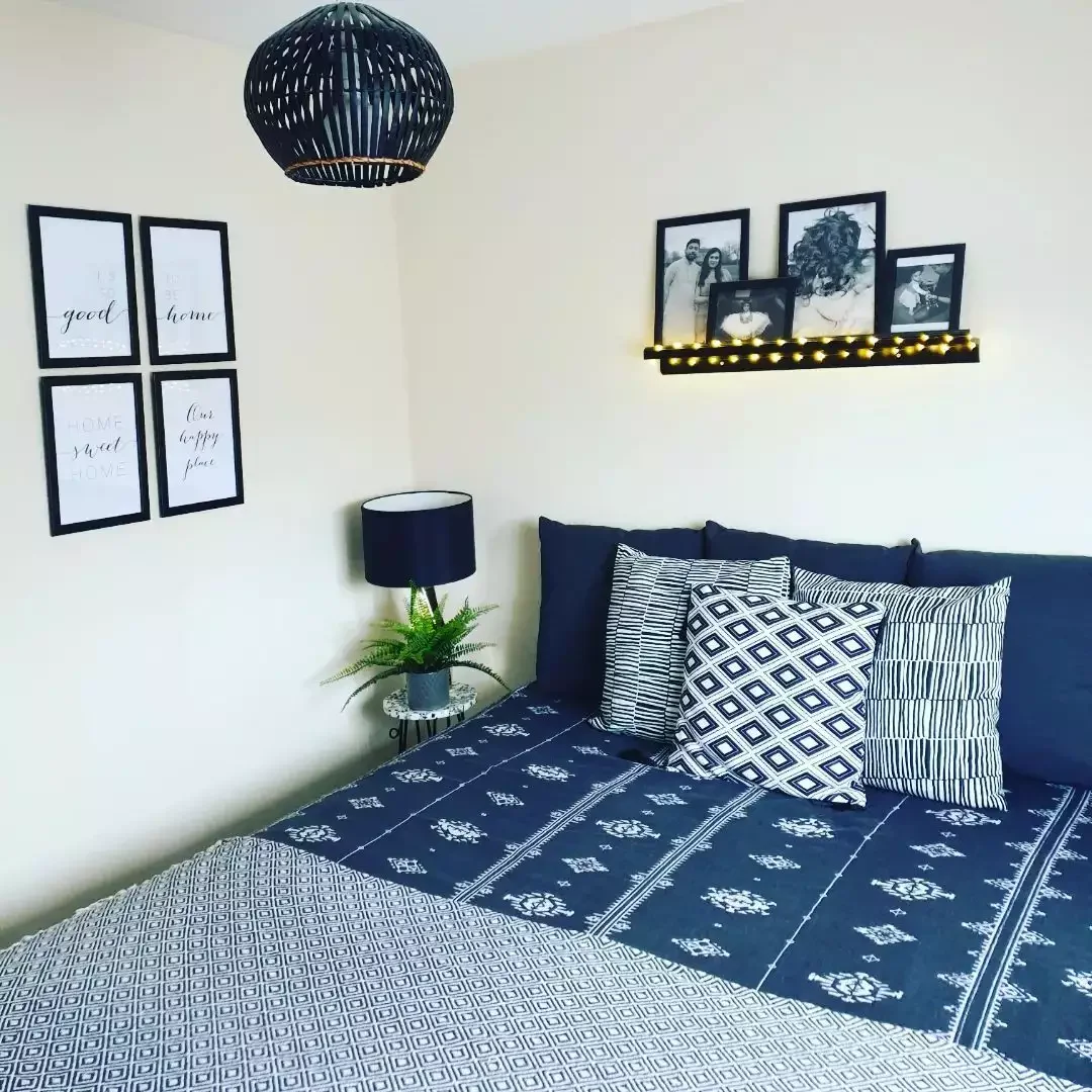 14 Brilliant Lighting Solutions for Your Compact Bedroom 12 Or Grab Some Sleek LED Lights Instead