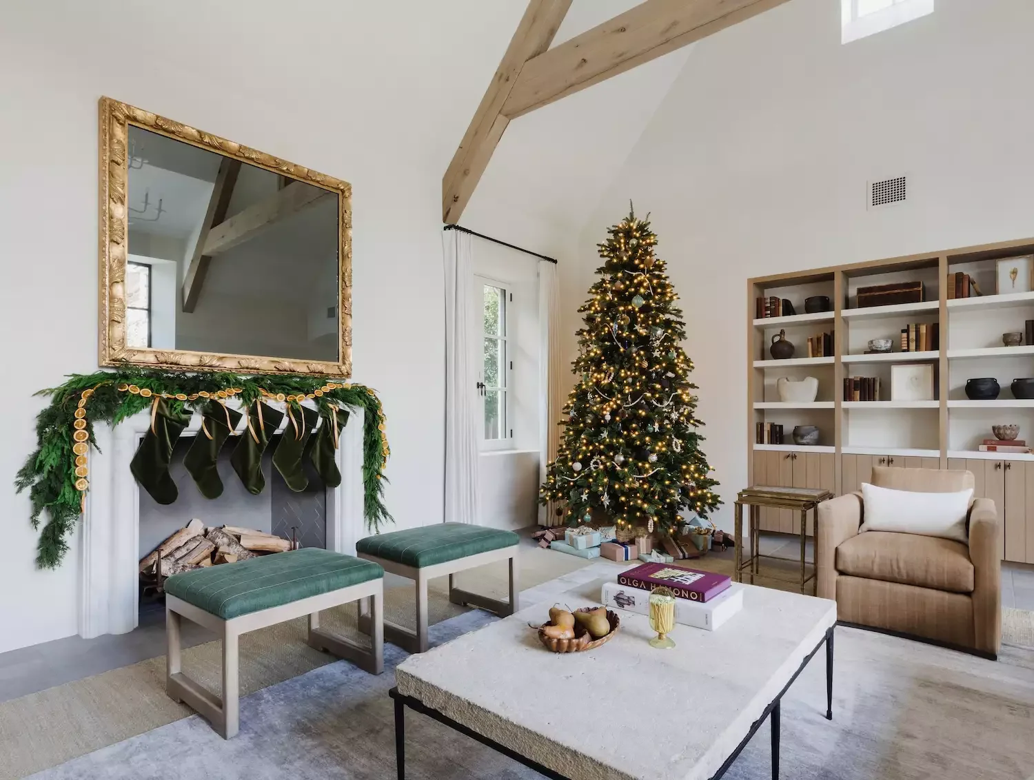 61 Stunning DIY Christmas Garland Ideas to Transform Your Holiday Decor 8 Orange Slice Garland