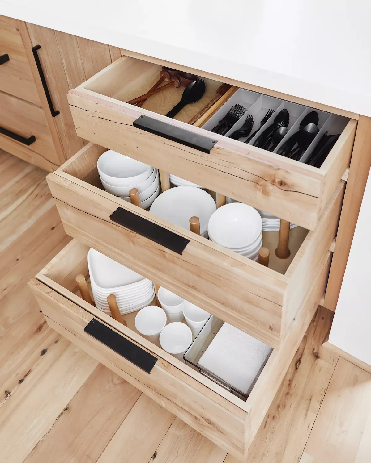 60 Smart Kitchen Cabinet Organization Ideas That Will Transform Your Space Organize Dishes With Dowels