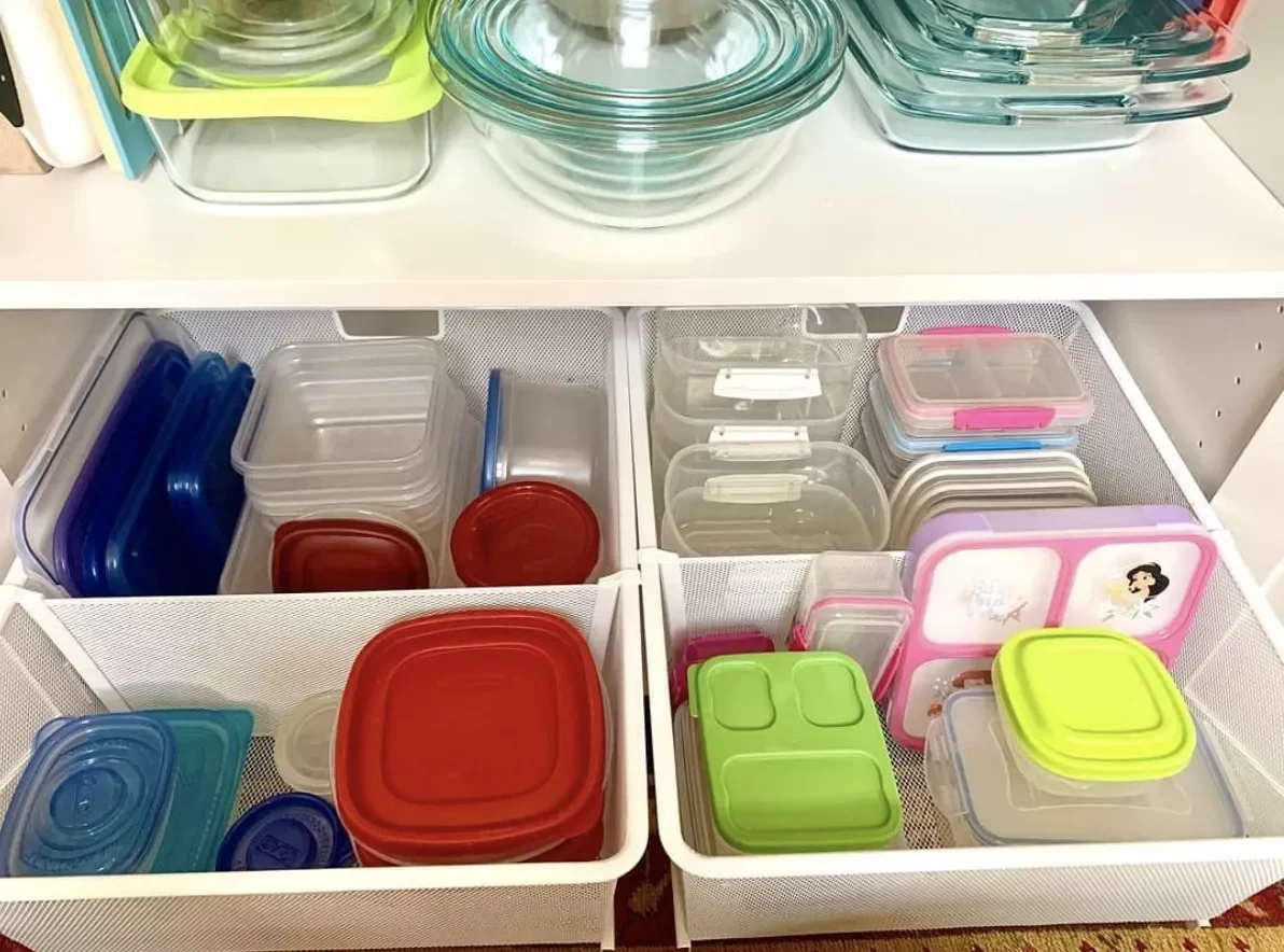 18 Brilliant Ways to Organize Your Food Storage Containers Organize With Bins