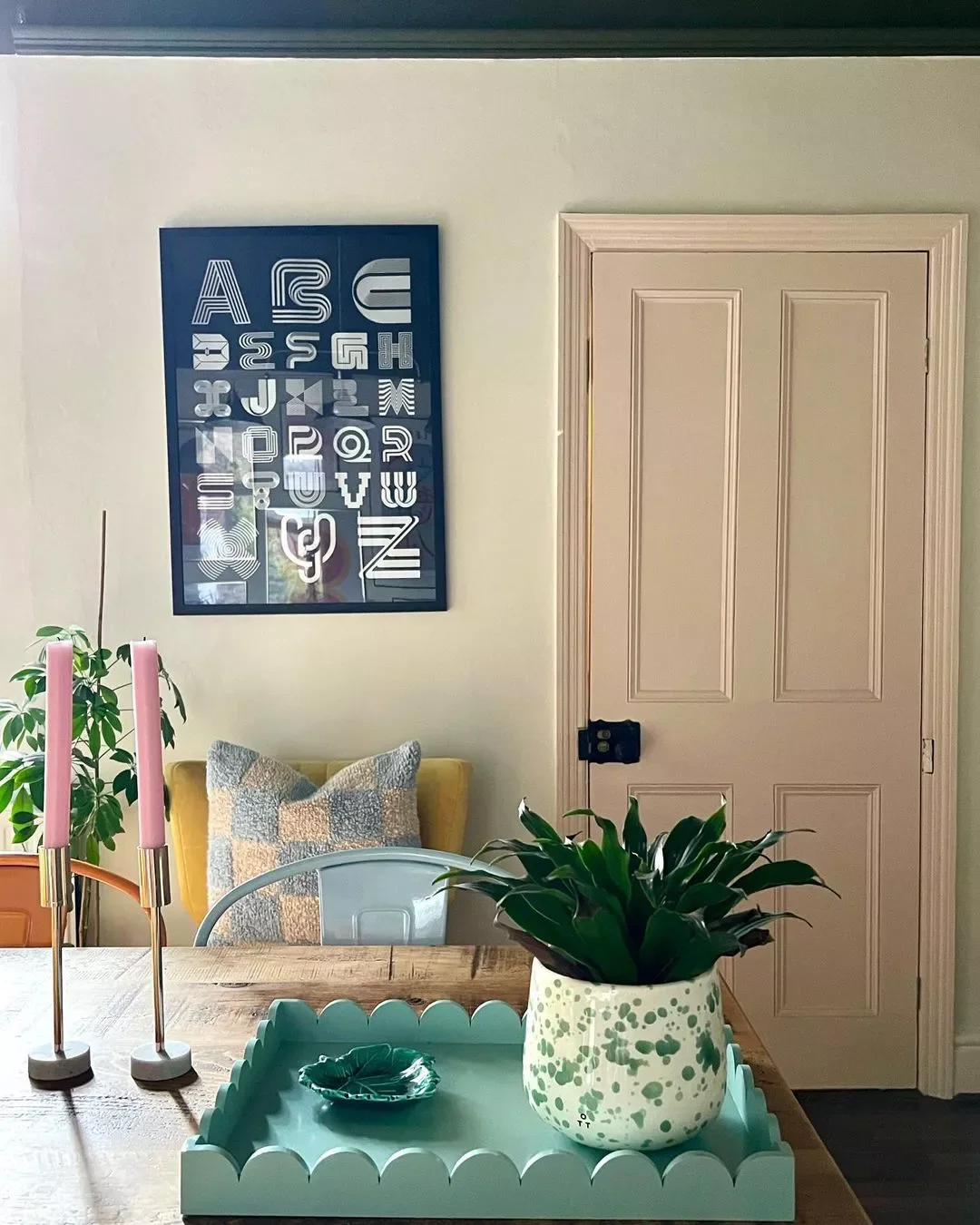 34 Stunning Dining Table Styling Ideas for Every Day of the Year 26 Organize With Trays