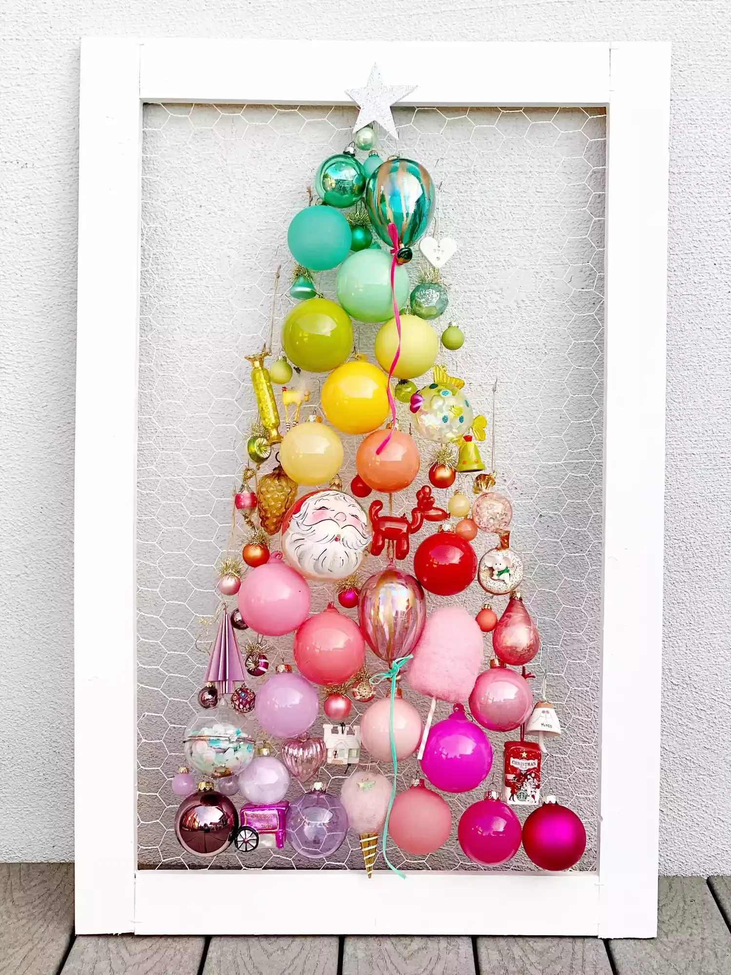 72 Budget-Friendly DIY Home Decor Ideas for Every Skill Level Ornament Display