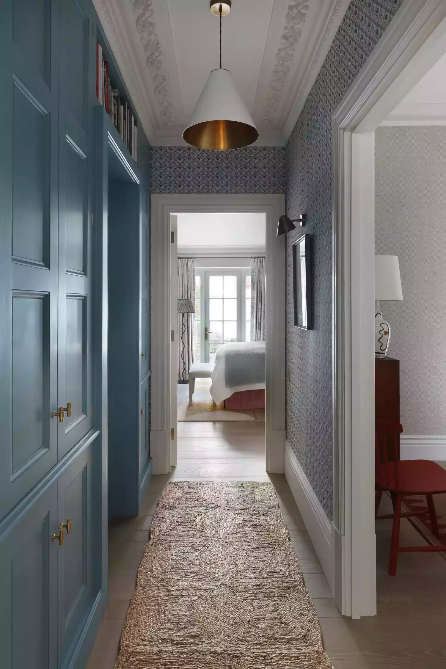 40 Stunning Ceiling Design Ideas to Transform Any Room 3 Ornate Ceiling Detailing