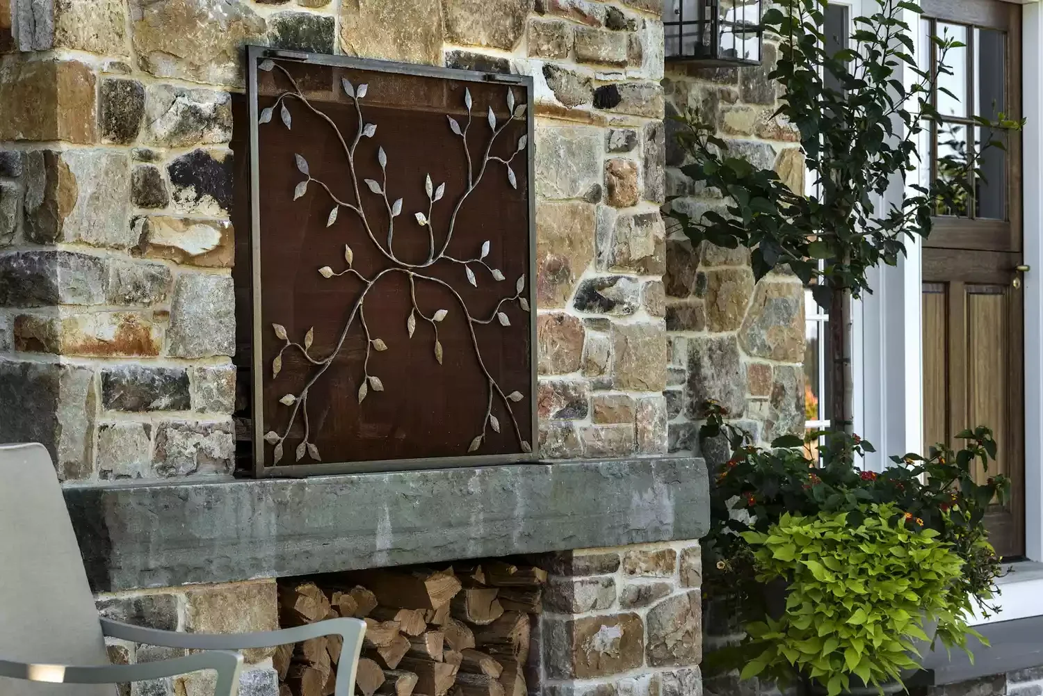32 Stunning Outdoor Fireplace Ideas to Transform Your Backyard 30 Outdoor Fireplace Screen