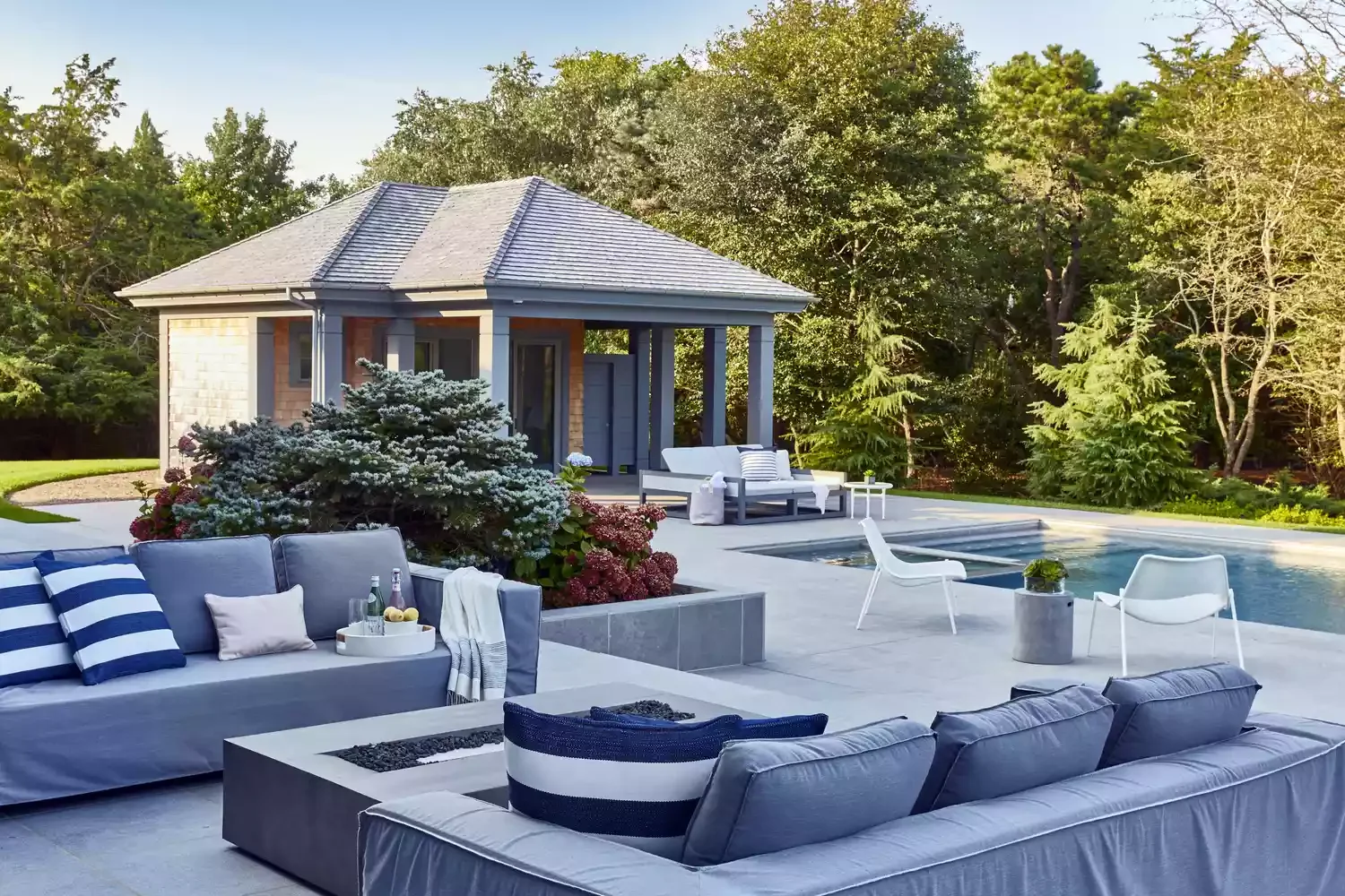 57 Stunning Backyard Transformation Ideas to Create Your Perfect Outdoor Retreat Outdoor Slipcovered Sofa