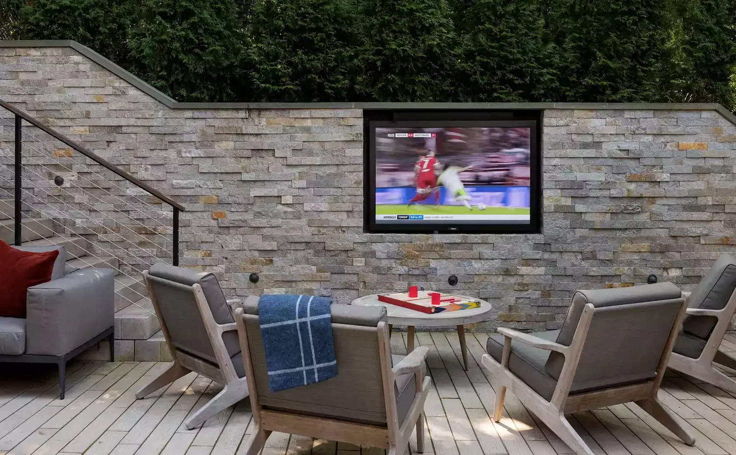 22 Brilliant Outdoor TV Ideas That Transform Your Backyard Into an Entertainment Paradise 3 Outdoor TV Wall Niche