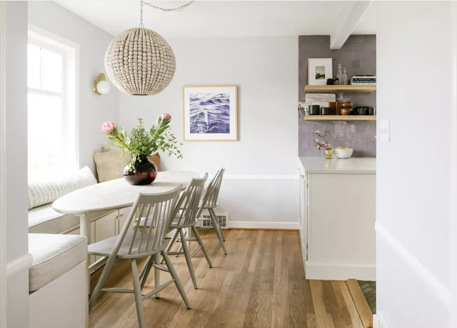 30 Cozy Breakfast Nook Ideas That'll Transform Your Morning Routine Oval Breakfast Nook Table