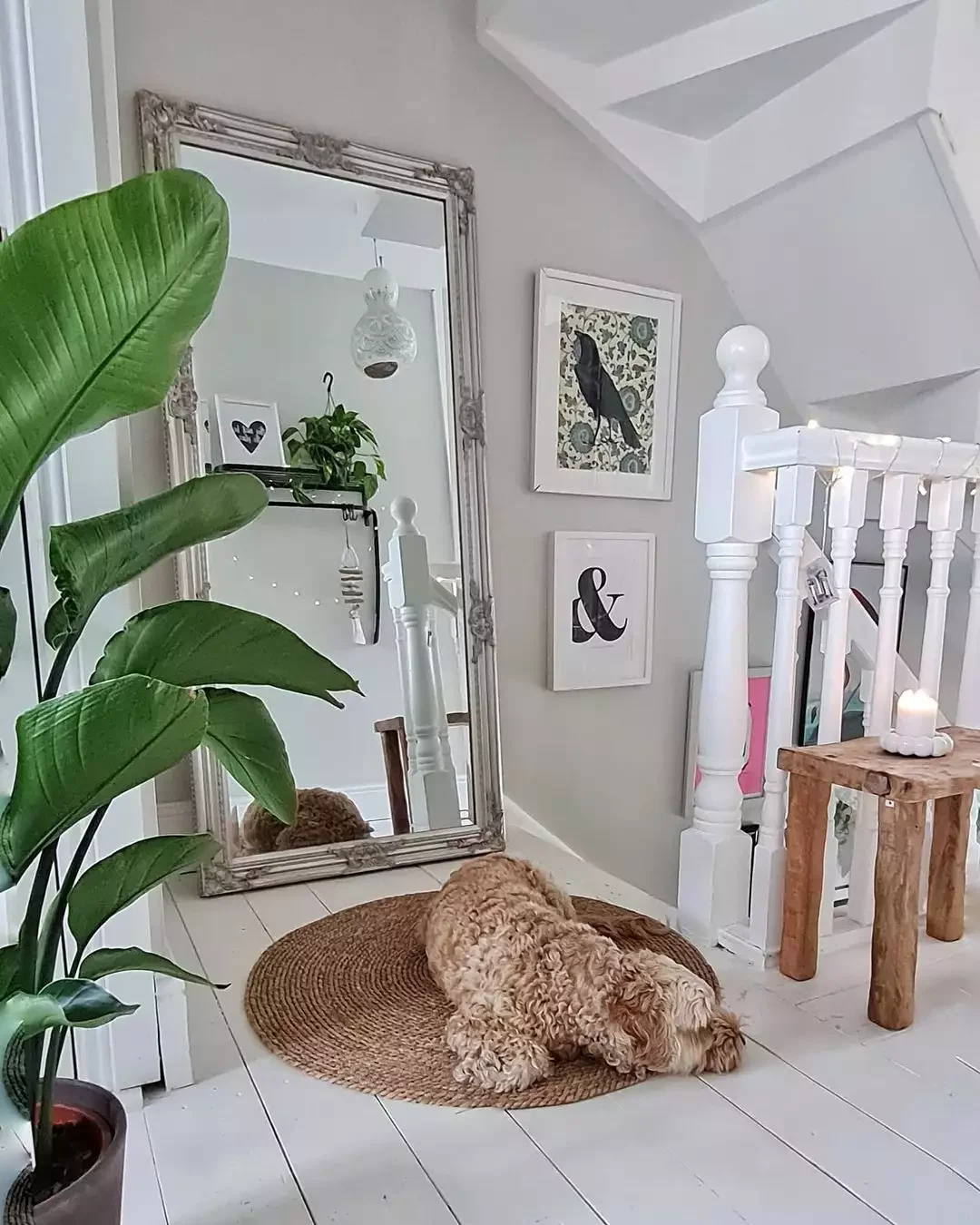 29 Stunning Staircase Design Ideas to Transform Your Home's Interior 7 Oversized Mirror
