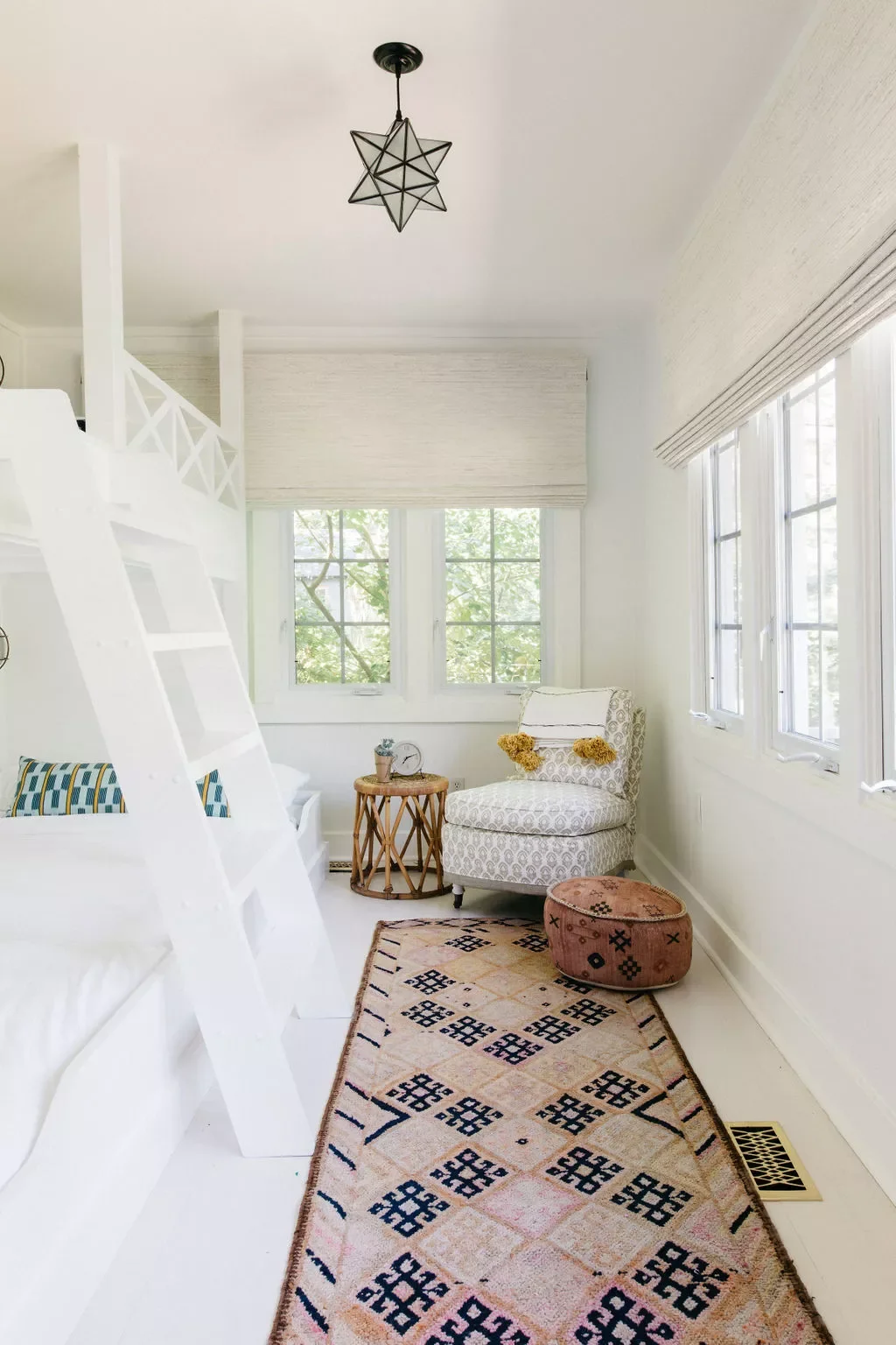 22 Creative Paint Ideas to Transform Your Child's Bedroom into a Playful Paradise 16 Paint Bunk Beds White