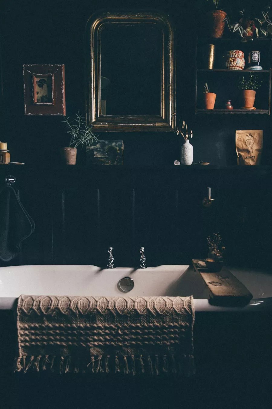 68 Stunning Bathroom Designs That Will Make You Never Want to Leave 37 Paint It Black as Night