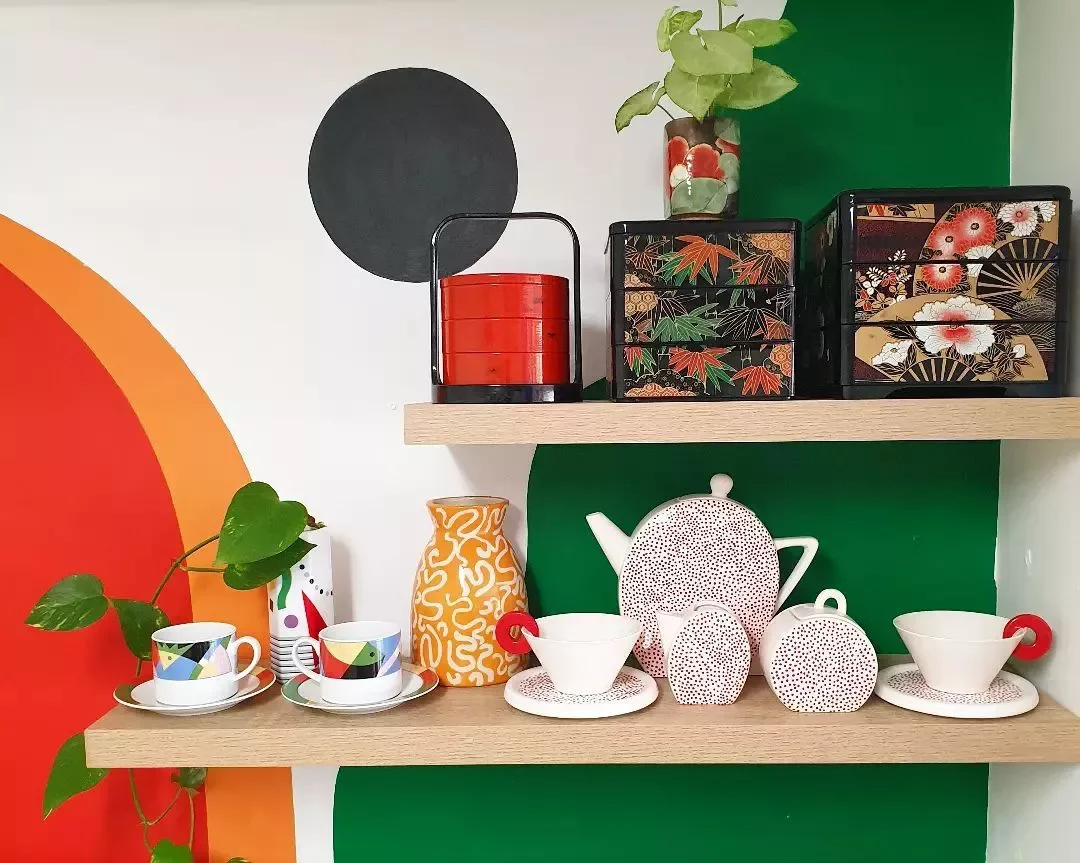20 Creative Kitchen Accent Wall Ideas That Will Transform Your Cooking Space 8 Paint Some Geometric Shapes