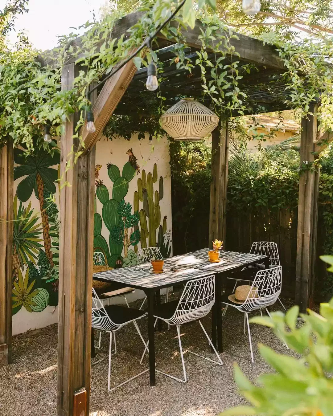 43 Budget-Friendly Backyard Makeover Ideas That Look Expensive 2 Paint a Garden Mural