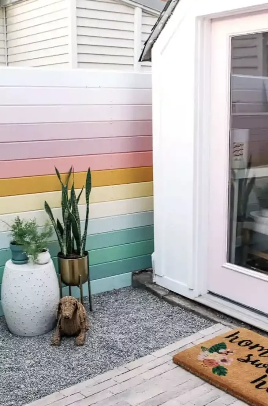 Paint a Rainbow Pattern