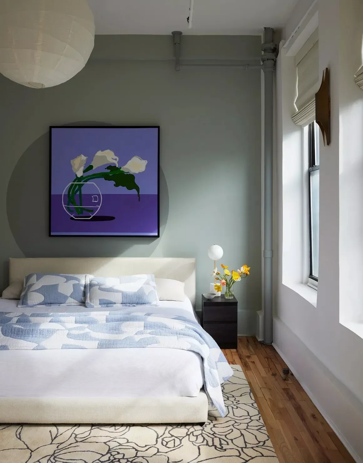 37 Ways to Create the Perfect Guest Bedroom Your Visitors Will Never Want to Leave 31 Paint an Accent Wall