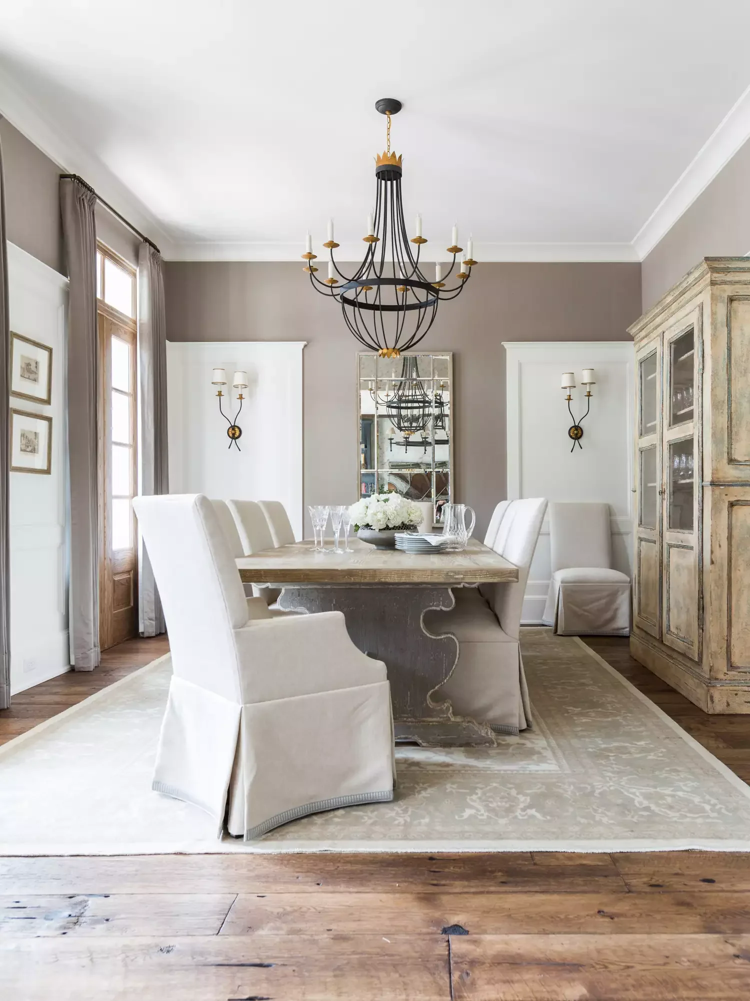32 Modern Farmhouse Dining Room Ideas That Bring Rustic Warmth to Your Home Paint the Walls Taupe
