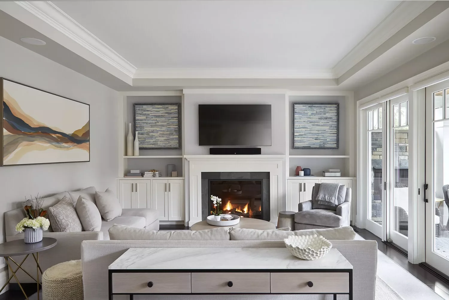 25 Stunning Tray Ceiling Designs That Transform Your Room's Fifth Wall 14 Paint the Walls of the Tray Ceiling