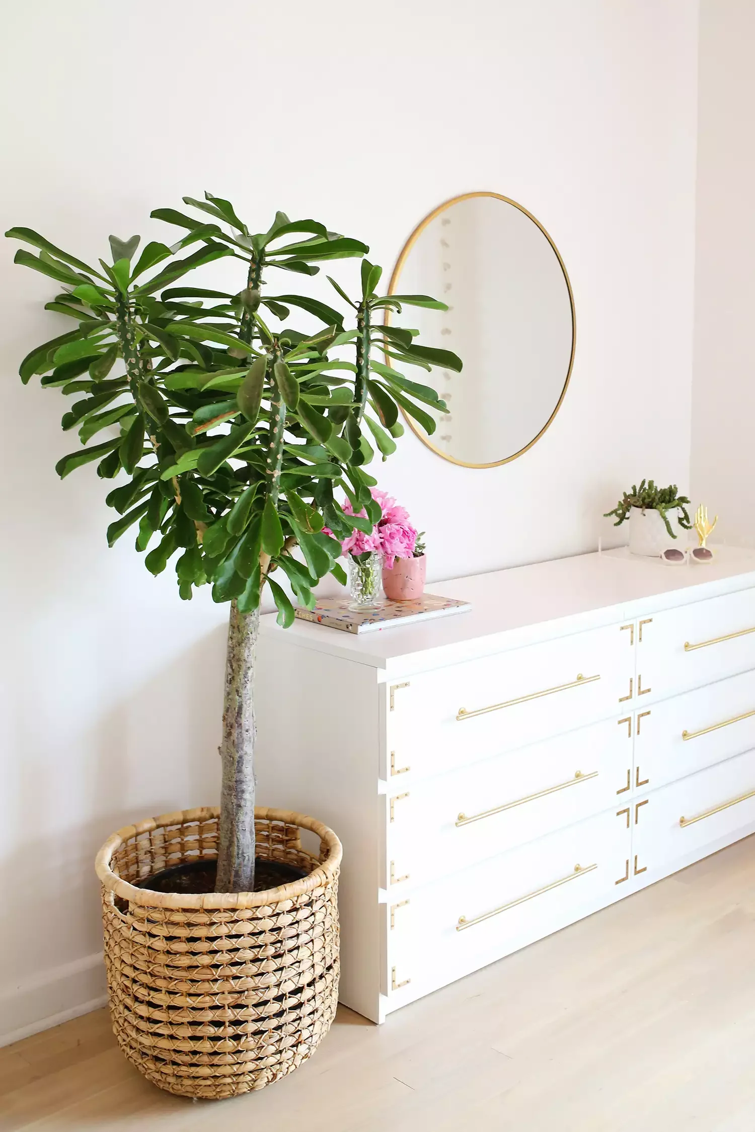 36 Stunning Painted Dresser Ideas That'll Transform Your Home's Style Painted Dresser Hardware