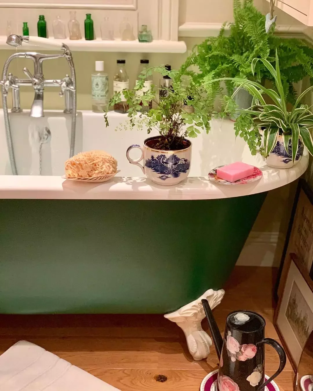 30 Stunning Green Bathroom Ideas That Bring Natural Tranquility to Your Space 8 Painted Green Bathtub