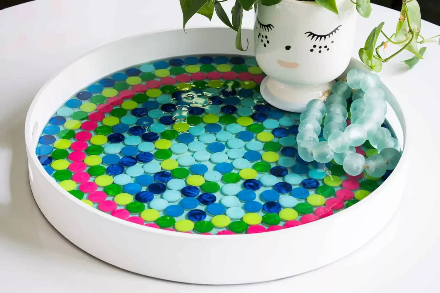 22 Creative DIY Mosaic Projects to Transform Your Home 13 Painted Penny Tile Mosaic Tray