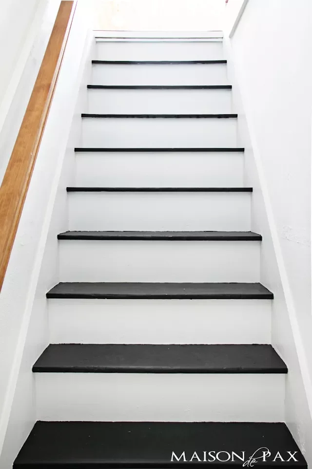 21 Creative Painted Stair Ideas That Will Transform Your Home 18 Painted Top