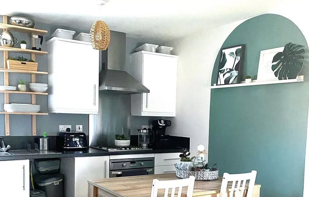 45 Stunning Kitchen Wall Decor Ideas That Transform Your Space 6 Painted Wall Accent