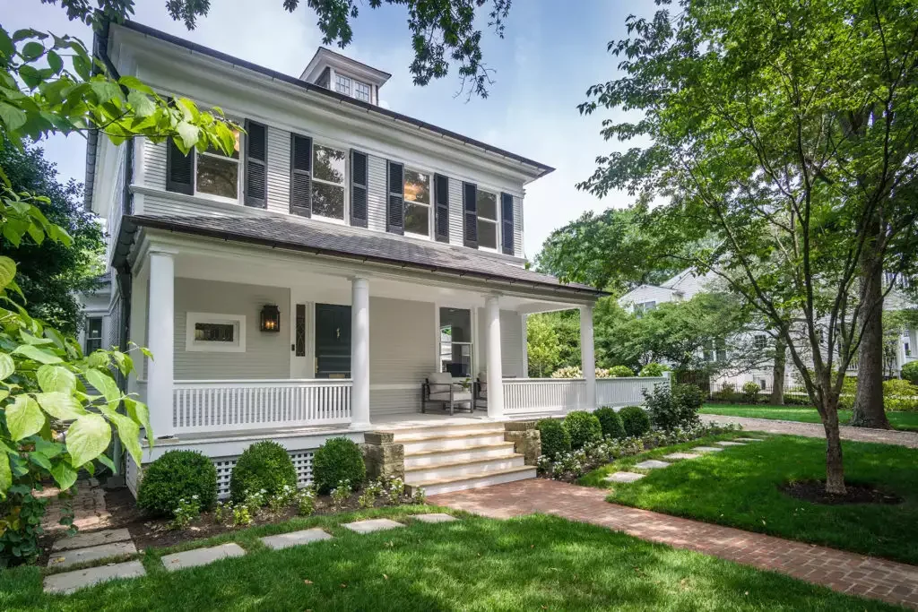 30 Stunning Front Step Ideas That Will Transform Your Home's Curb Appeal 7 Pair Brick and Wood