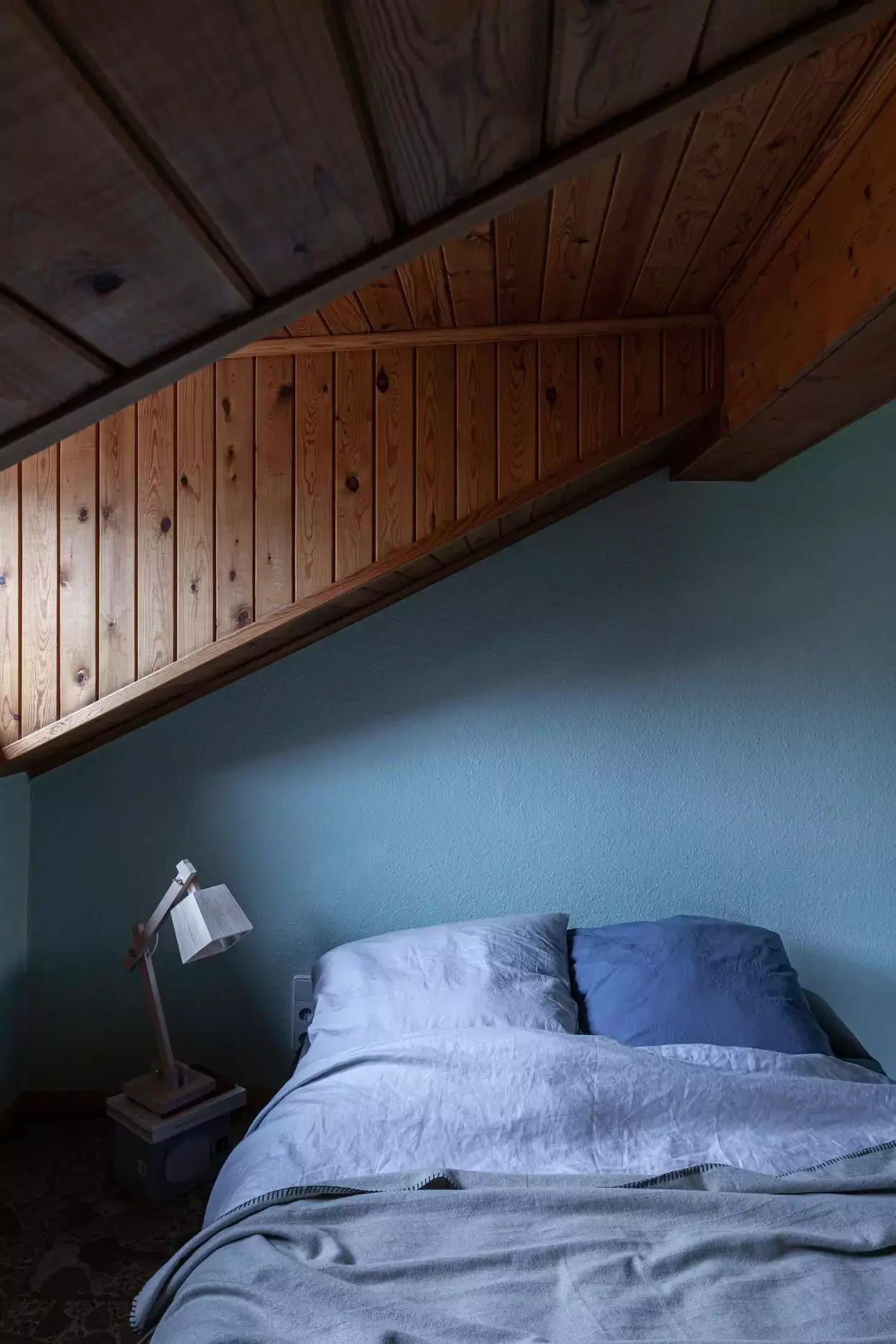 55 Stunning Blue Bedroom Ideas to Transform Your Space Into a Peaceful Haven 8 Pair Medium Blue With Wood