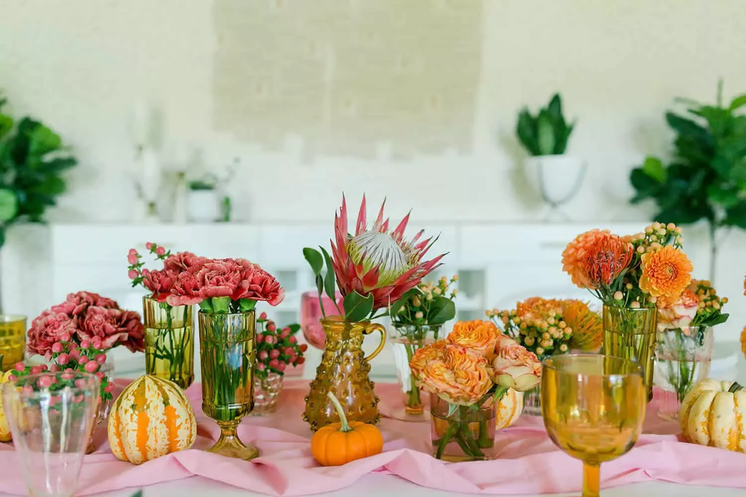 78 Beautiful Fall Table Decorating Ideas to Transform Your Seasonal Celebrations 40 Pair Pink and Orange