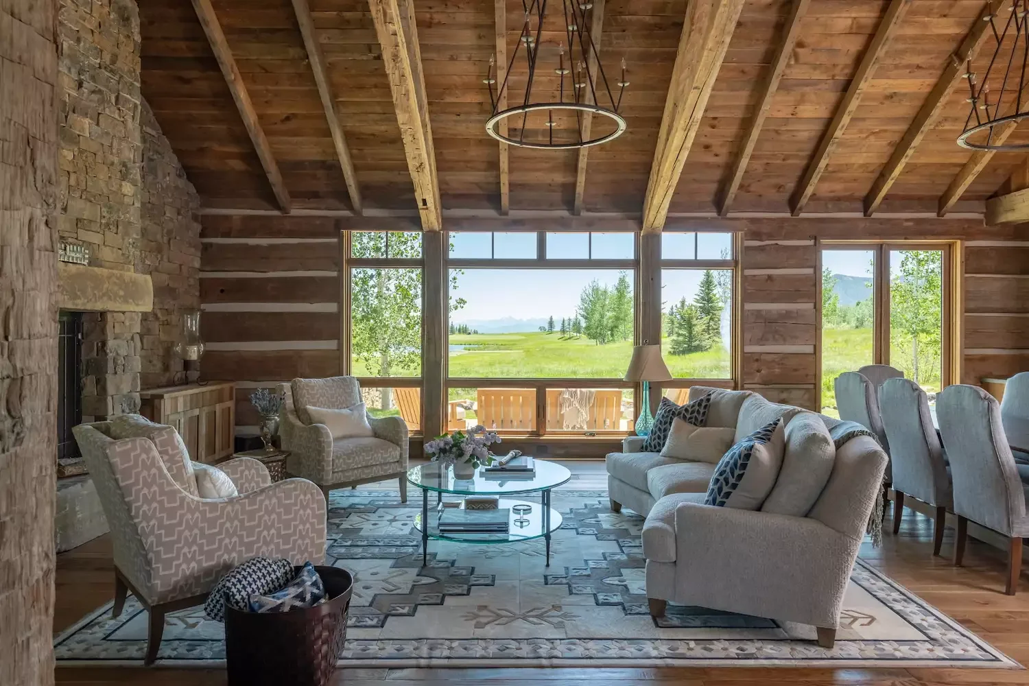 45 Modern Rustic Living Room Ideas That Will Transform Your Space 9 Pair Rustic Finishes with Plush Furnishings