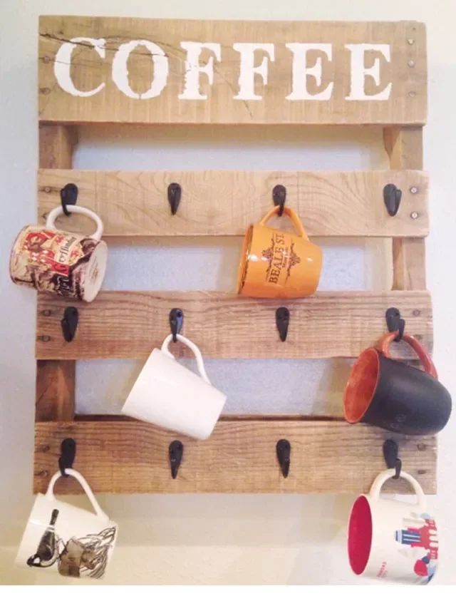 60 Creative Wood Pallet Furniture Projects That Won't Break Your Budget Pallet Coffee Cup Holder