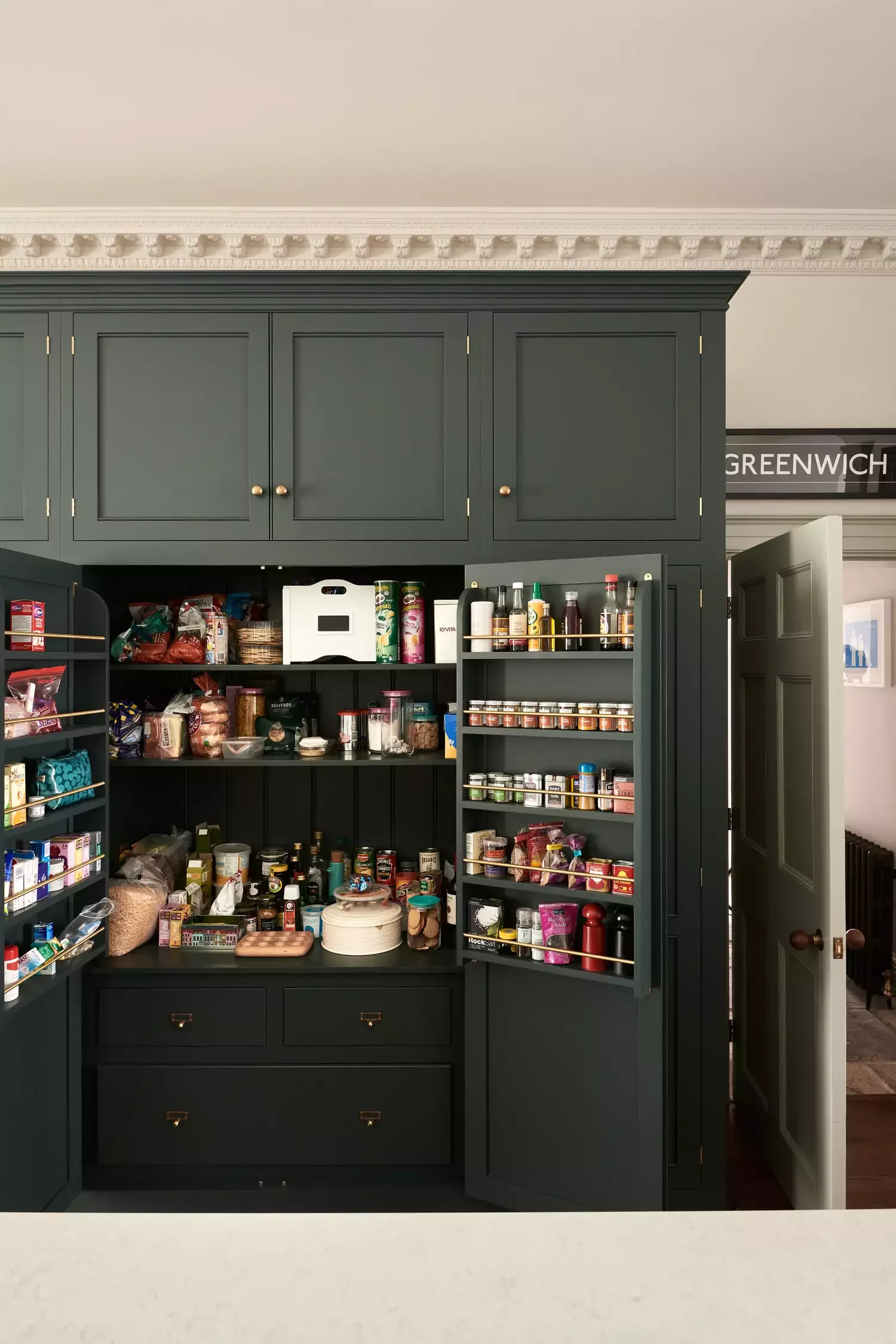 37 Smart Pantry Shelving Solutions to Transform Your Storage Space Pantry Door Shelving