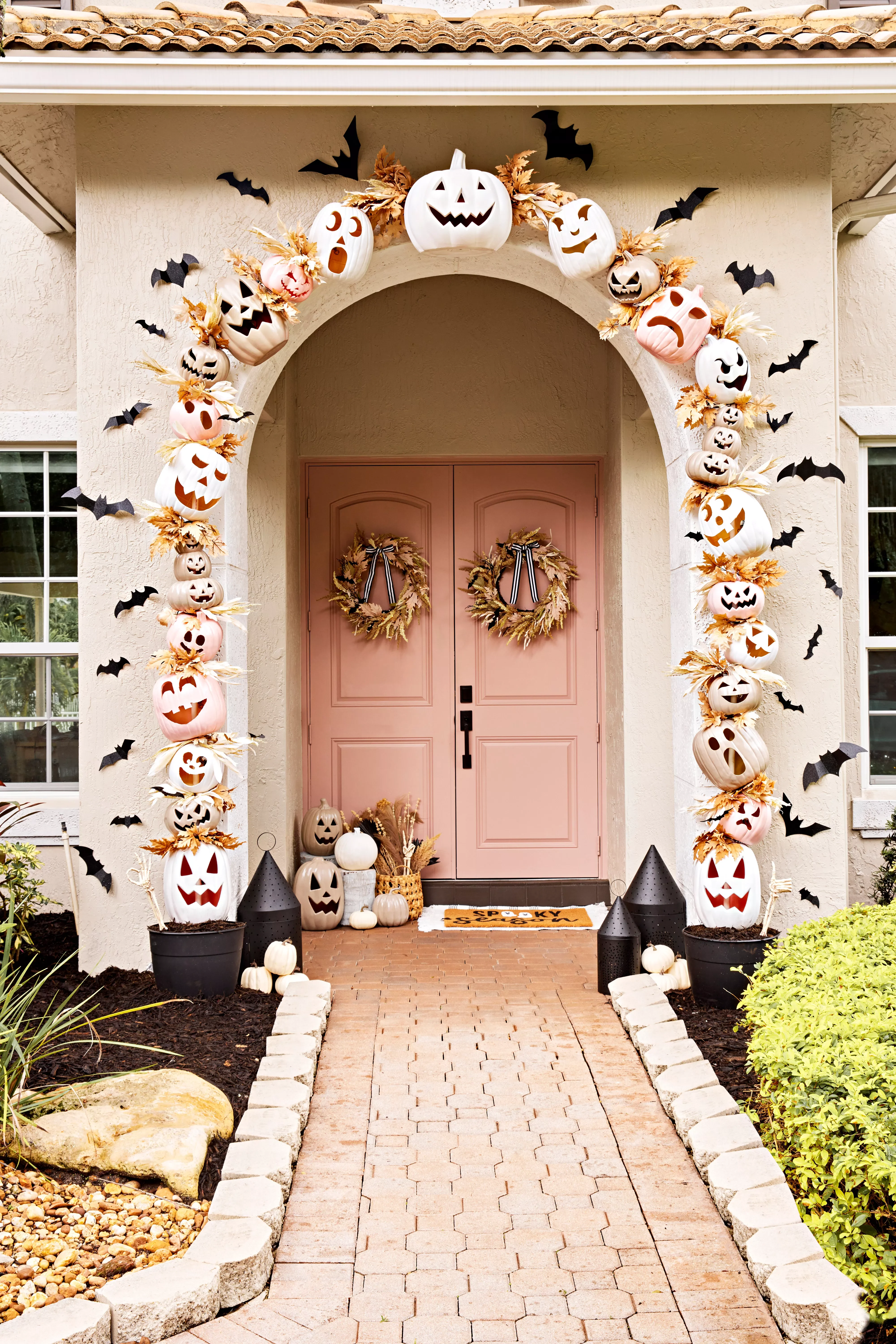31 Spooky Halloween Front Porch Decorating Ideas for Fall 18 Pastel Halloween Porch Decor