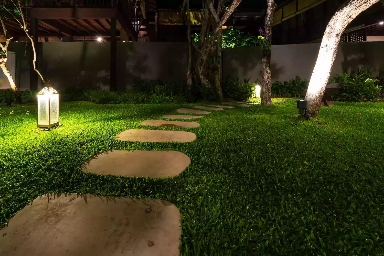 41 Stunning Outdoor Lighting Ideas That Will Transform Your Yard Into a Magical Space 35 Pathway Lanterns