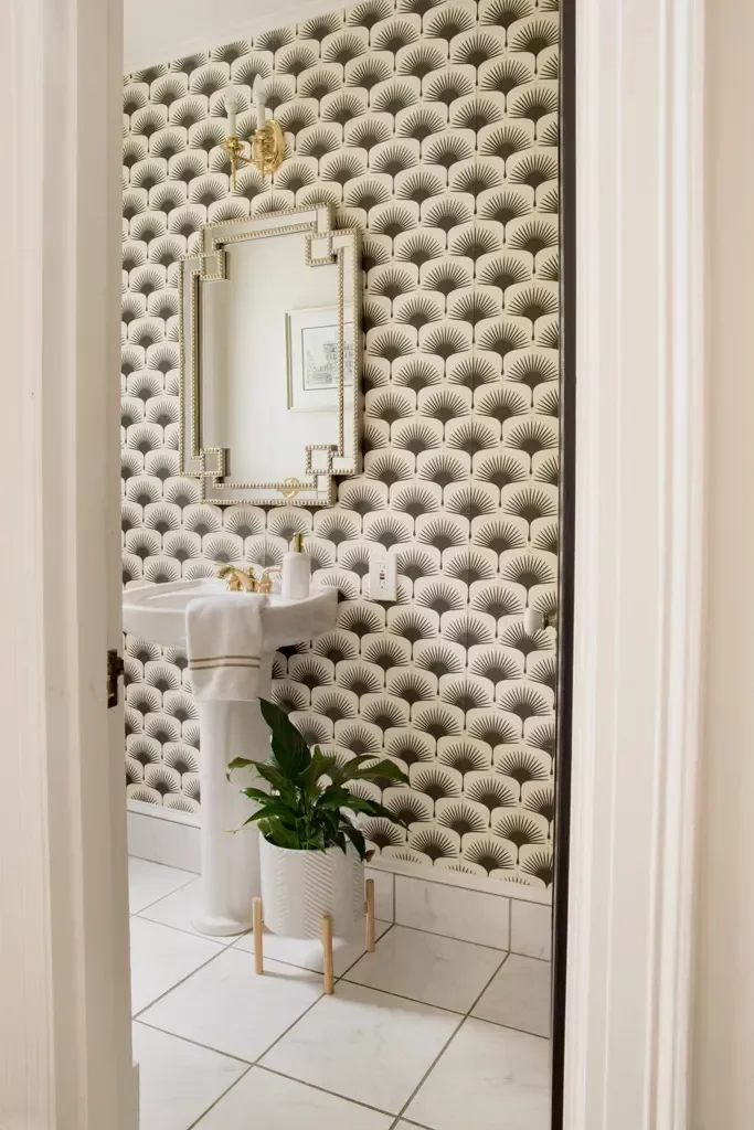74 Amazing Bathroom Decorating Ideas That Will Transform Your Space 18 Patterned Grasscloth Wallpaper