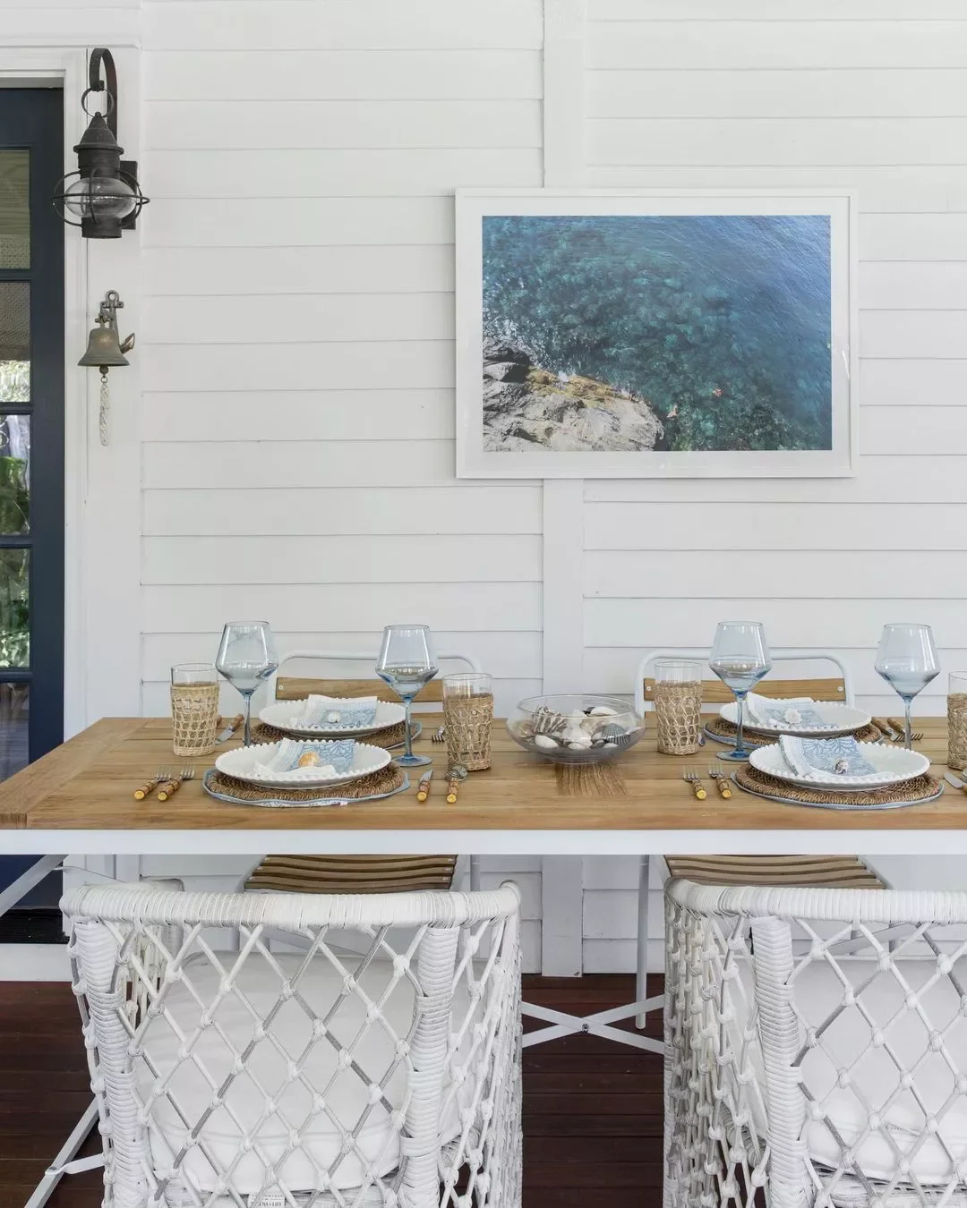 52 Gorgeous Spring Table Centerpiece Ideas to Transform Your Dining Space 19 Pay Homage to the Ocean