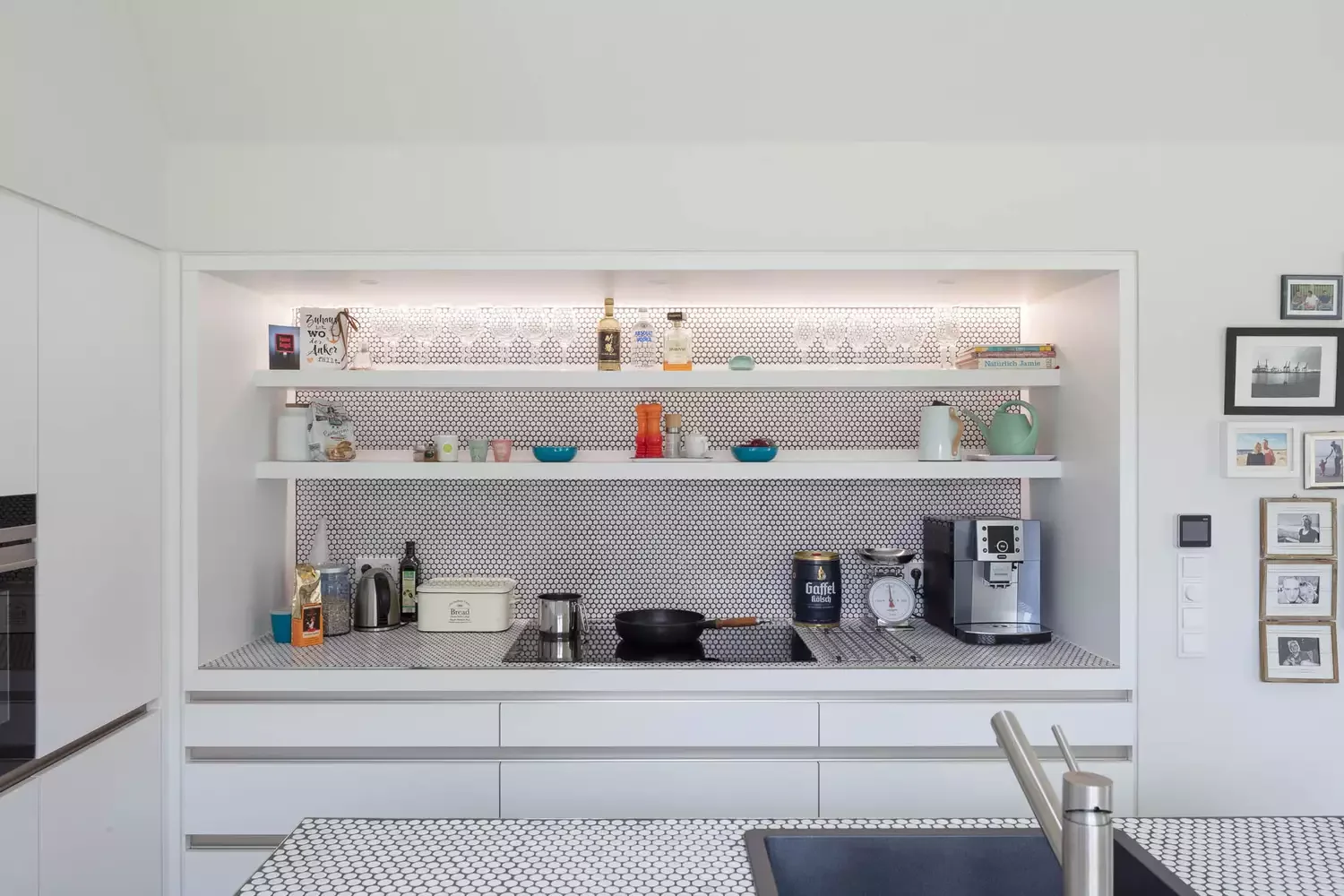 42 Stunning Kitchen Countertop Ideas to Transform Your Space Penny Tile Countertops