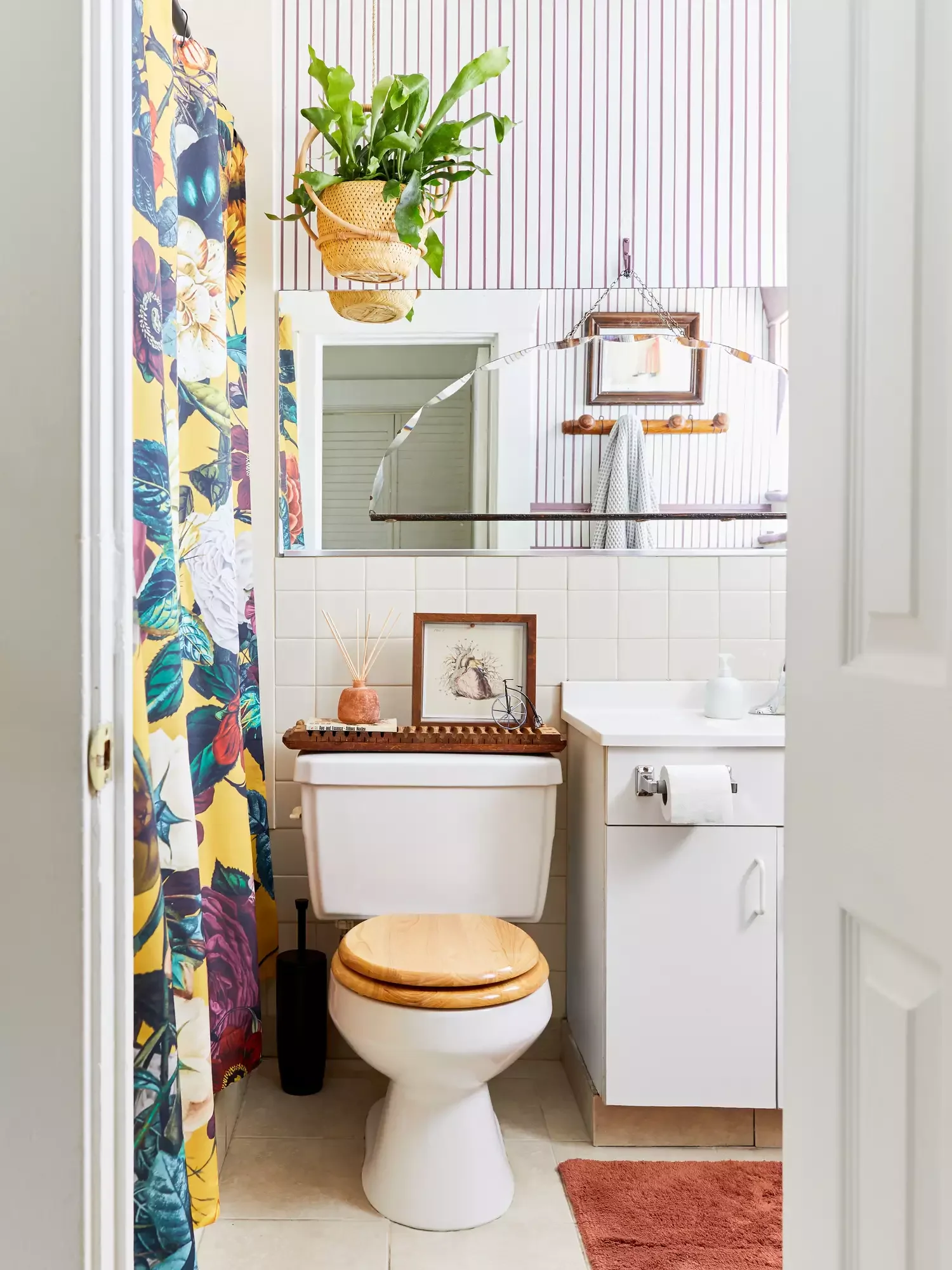 32 Shower Curtain Ideas to Transform Your Bathroom with Maximum Style 5 Personalize With Funky Patterns