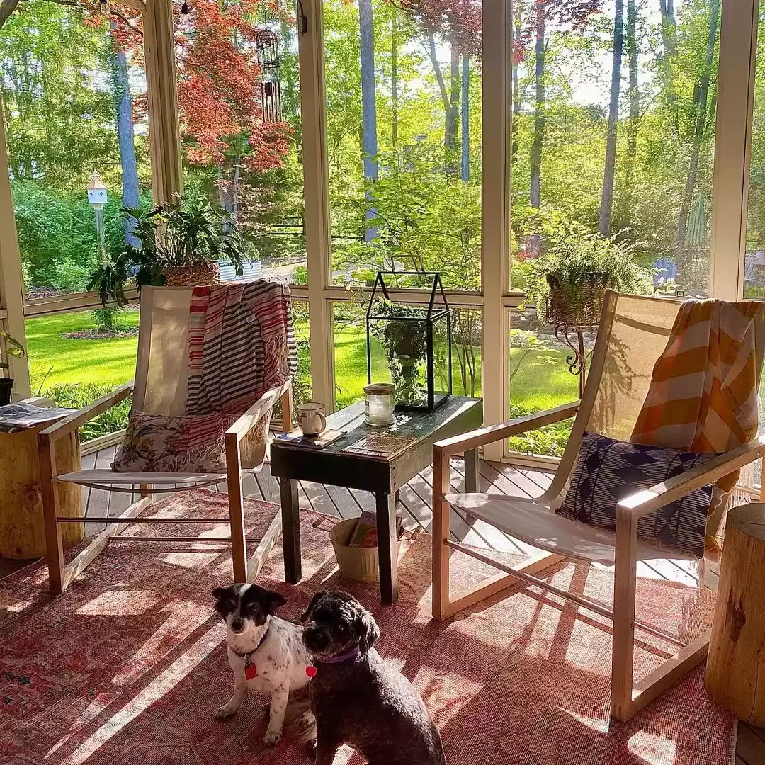 31 Brilliant Small Screened Porch Ideas That Make Every Square Foot Count 8 Pick Practical Pieces