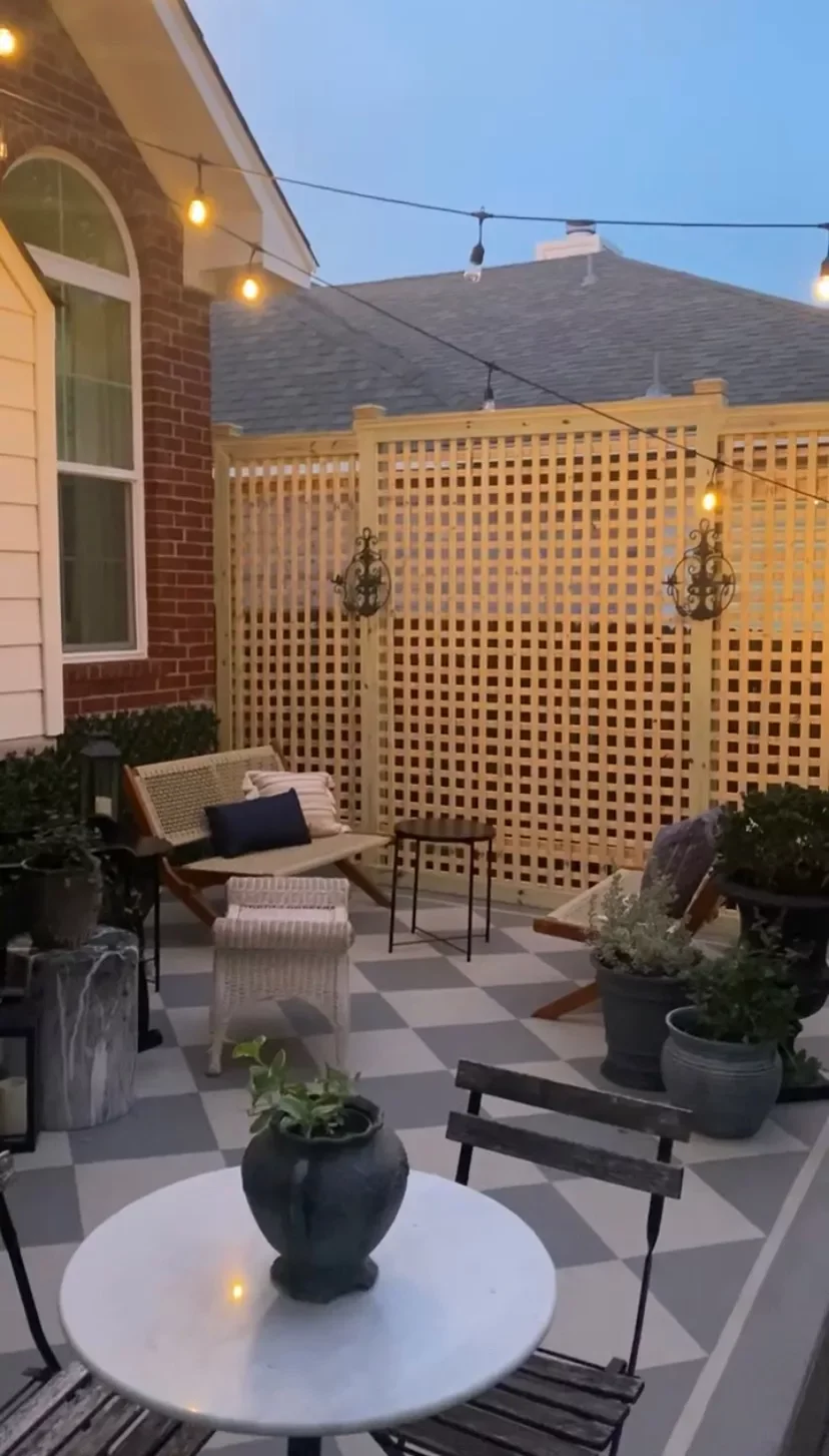 Pine Trellis
