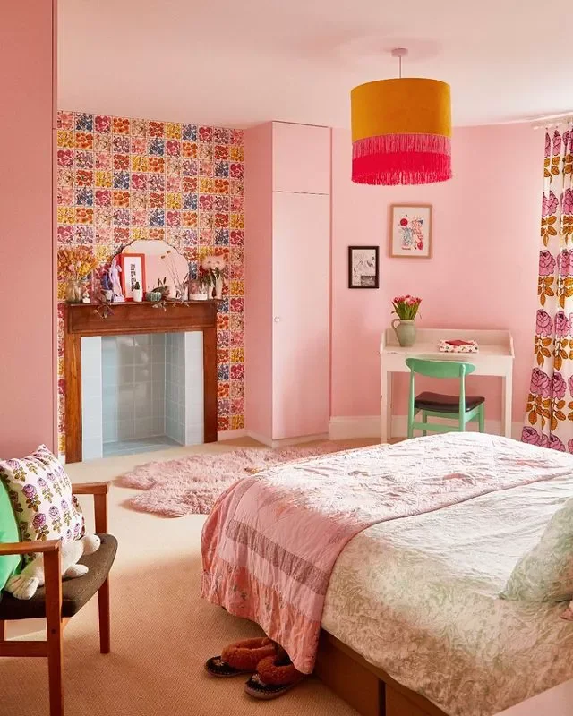 27 Beautiful Pink Room Designs That Will Transform Your Home 4 Pink Bedroom