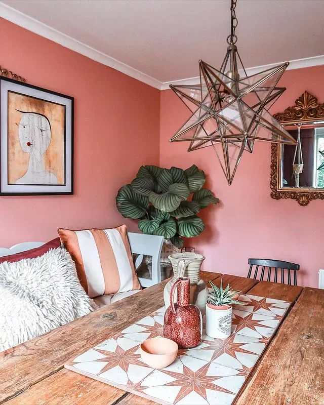 27 Beautiful Pink Room Designs That Will Transform Your Home 7 Pink Dining Room