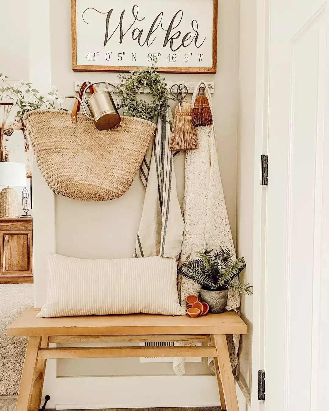 30 Beautiful Modern Farmhouse Entryway Ideas to Create a Stunning First Impression Place Plush Pillows