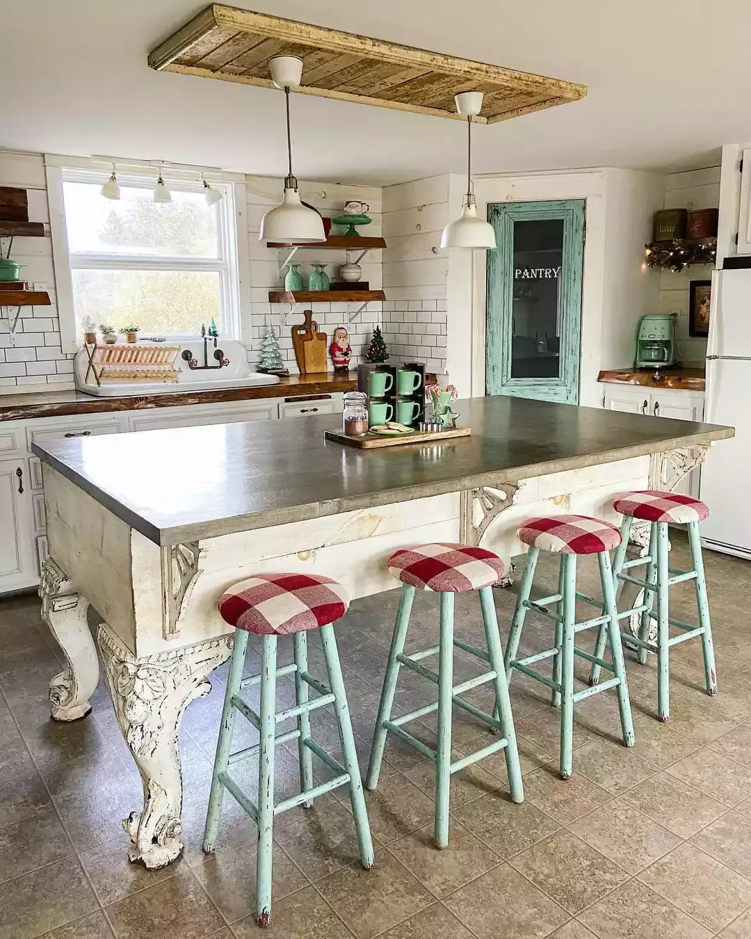 38 Christmas Kitchen Decor Ideas That Create Magic Plaid Seat Cushions