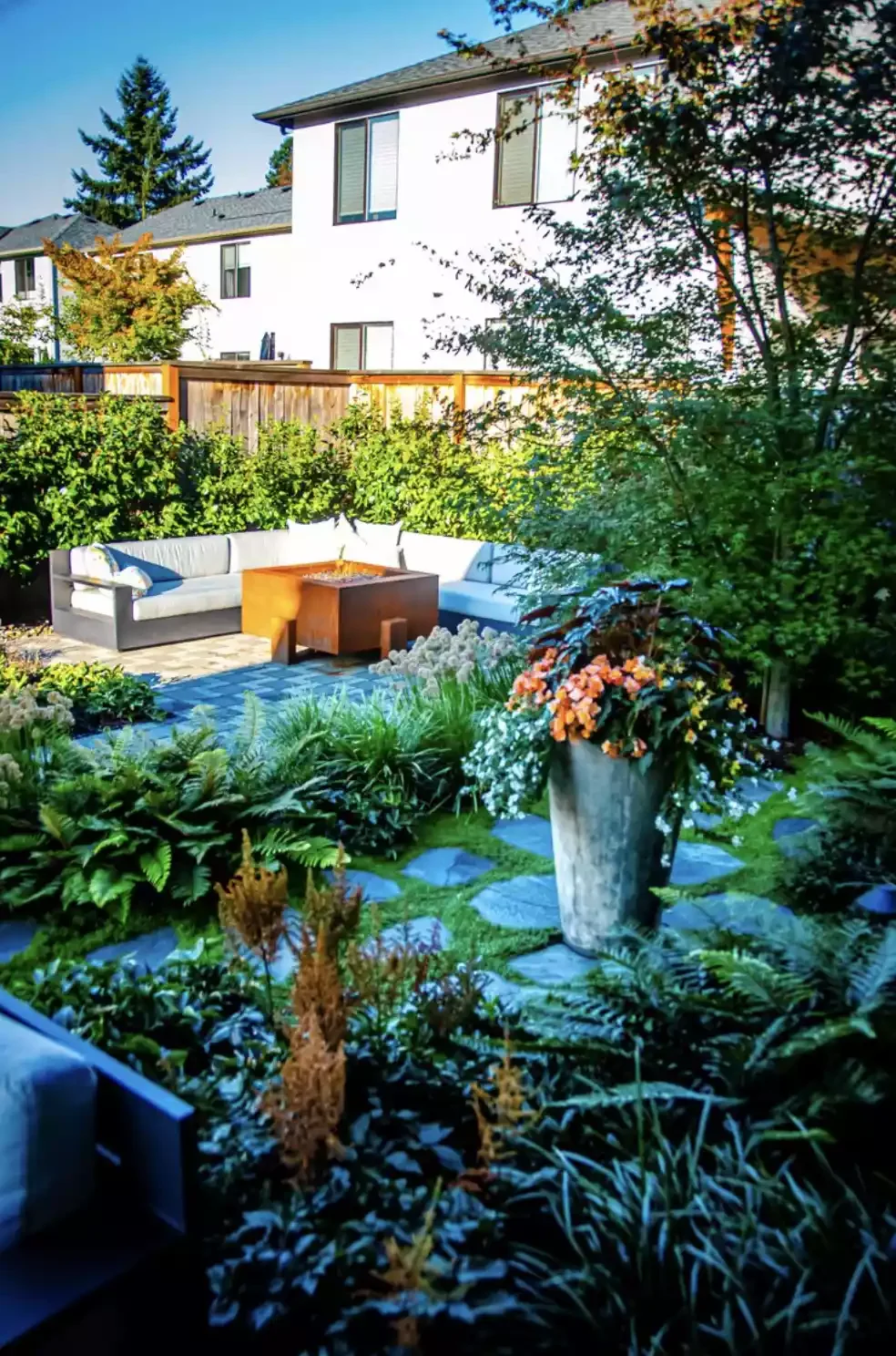 Plant a Cottage Garden