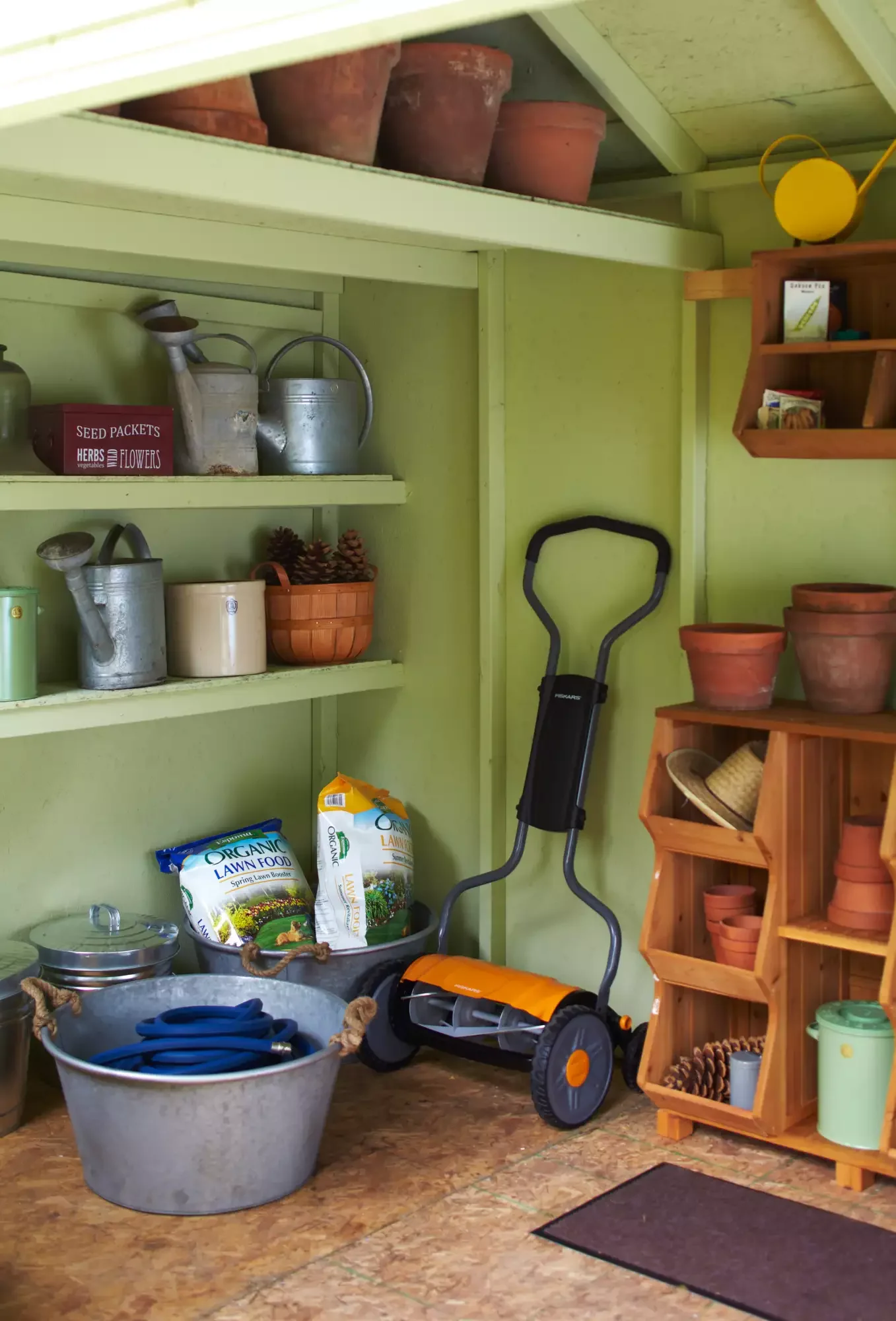 25 Smart Shed Storage Solutions to Transform Your Space Planter Display