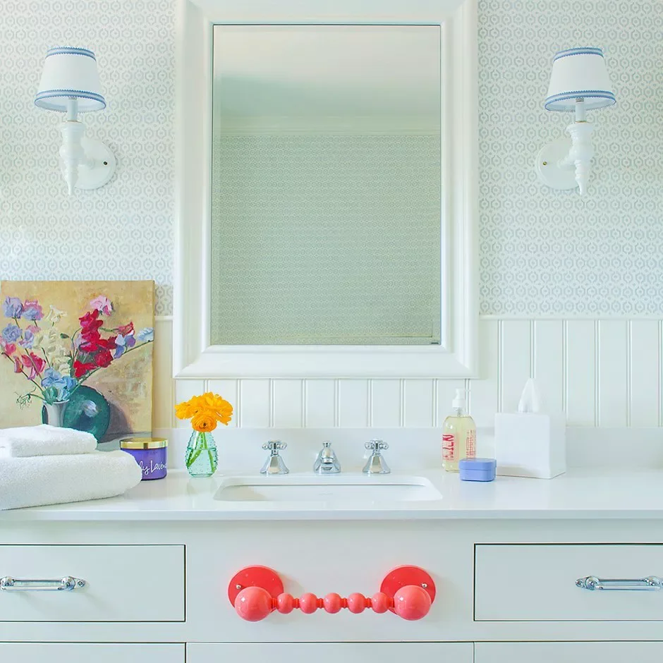 30 Delightful Kid-Friendly Bathroom Ideas That Evolve With Your Children 23 Playful Pops