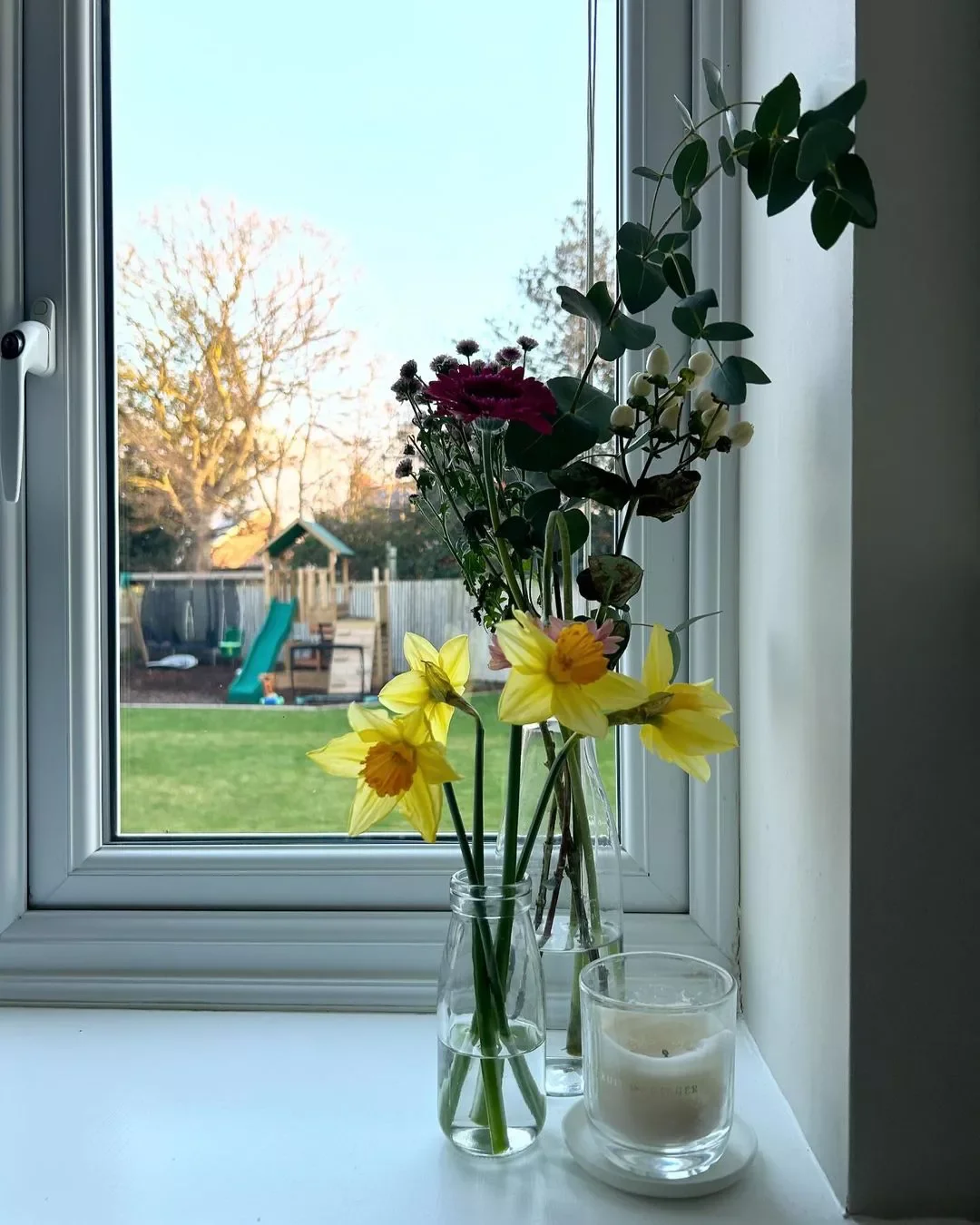 26 Stunning Window Sill Styling Ideas That Will Transform Your Space 15 Pleasant Scents