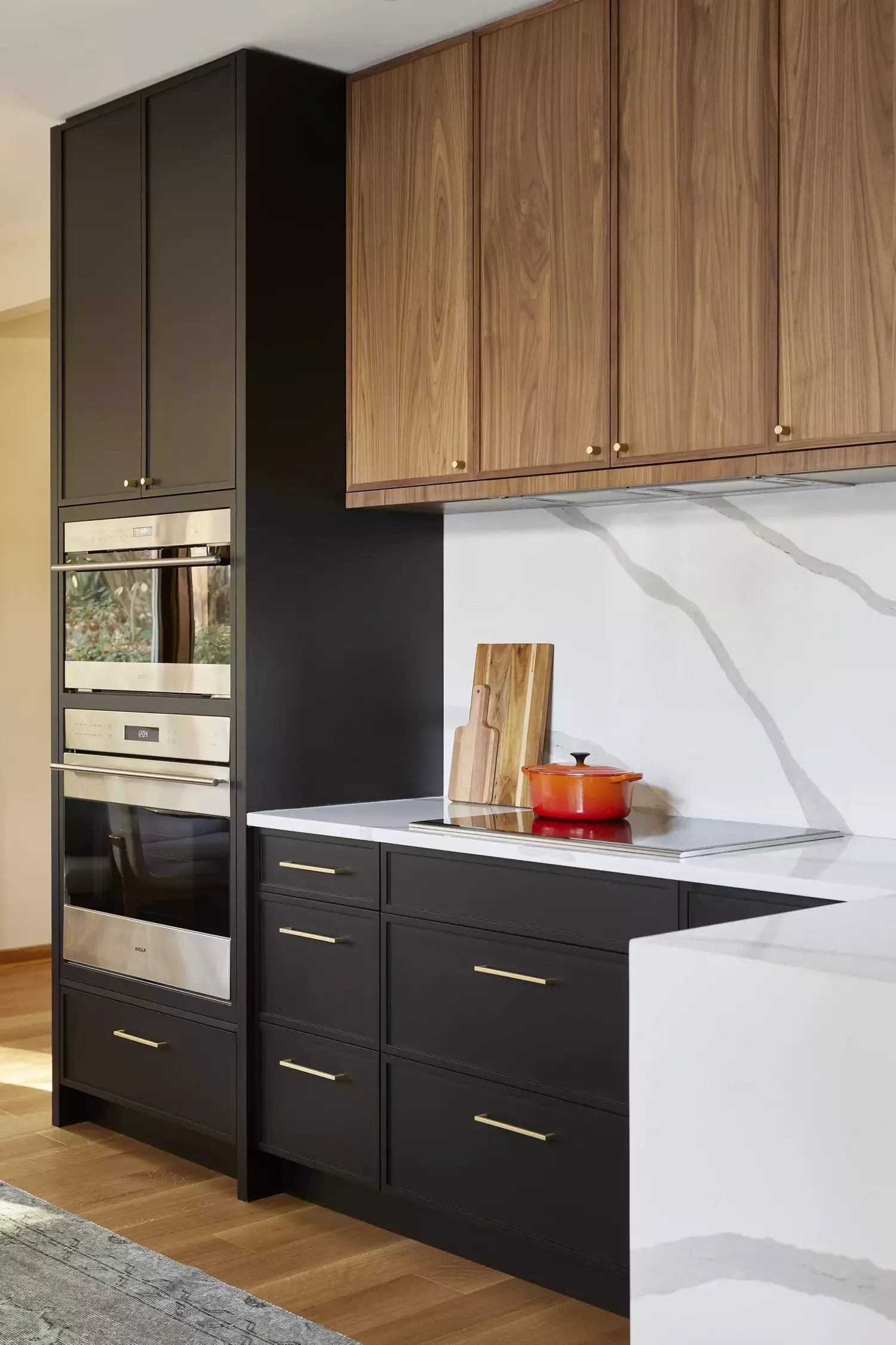 64 Stunning Kitchen Cabinet Ideas to Transform Your Space Polished Brass Hardware