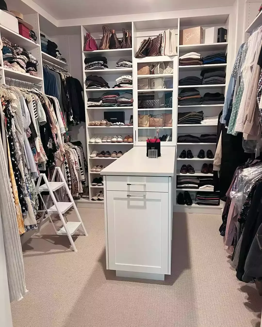 23 Walk-In Closet Island Ideas That Will Transform Your Dressing Room Pullout Drawers